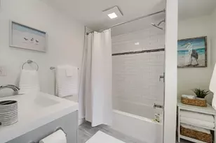 32 Washington Ave, Barnstable, MA 02601 - Photo 15