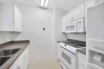 100 Alden Street #UNIT 218, Provincetown, MA 02657 - Photo 5