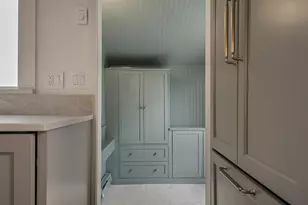 184 S Sea Ave, Yarmouth, MA 02673 - Photo 11