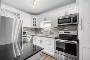 14 Harold St, Harwich, MA 02646 - Photo 11