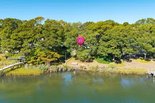 82 Edgewater Dr, Falmouth, MA 02536 - Photo 49