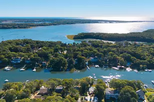 82 Edgewater Dr, Falmouth, MA 02536 - Photo 27
