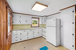 82 Edgewater Dr, Falmouth, MA 02536 - Photo 15