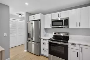42 Old Colony Way, Orleans, MA 02653 - Photo 3