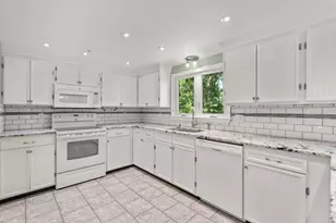 46 Wayne Rd, Bourne, MA 02561 - Photo 5