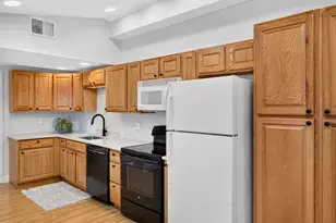16 Lt Hauser Ln, Falmouth, MA 02540 - Photo 9