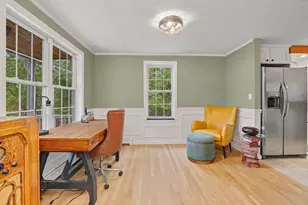 19 Maple St, Mashpee, MA 02649 - Photo 11