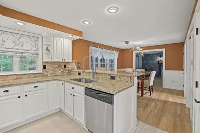 19 Maple Street, Mashpee, MA 02649 - Photo 17