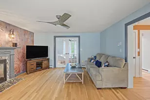19 Maple St, Mashpee, MA 02649 - Photo 23