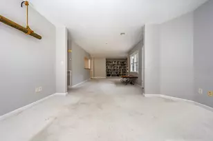 16 Boxwood Cir, Yarmouth, MA 02675 - Photo 9