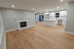 562 Mariner Cir, Barnstable, MA 02635 - Photo 5