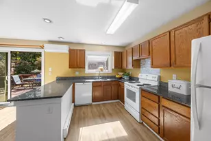 65 Round House Rd, Bourne, MA 02532 - Photo 13