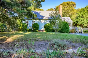 33 Holmes Rd, Harwich, MA 02645 - Photo 3