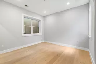 113 Beacon St, Somerville, MA 02143 - Photo 33