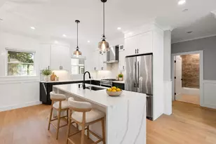 113 Beacon St, Somerville, MA 02143 - Photo 7