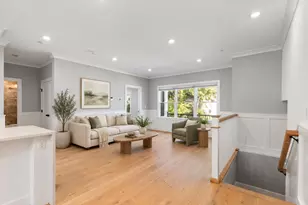 113 Beacon St, Somerville, MA 02143 - Photo 9