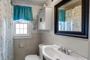 16 Thatcher Rd, Yarmouth, MA 02673 - Photo 9