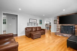110 Eileen St, Yarmouth, MA 02675 - Photo 5