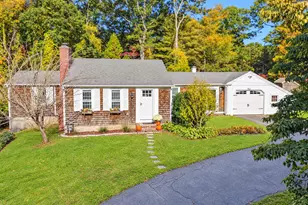 2 Spectacle Rd, Sandwich, MA 02537 - Photo 1