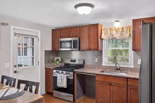 85 Edgewater Dr, Falmouth, MA 02536 - Photo 3