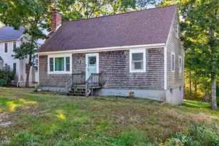85 Edgewater Dr, Falmouth, MA 02536 - Photo 29