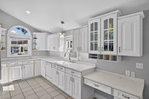 314 Maravista Ave, Falmouth, MA 02536 - Photo 11