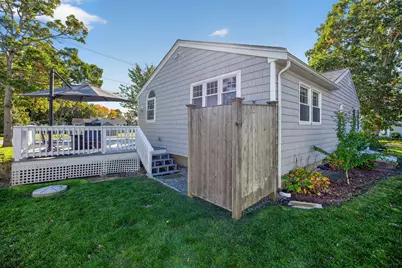 314 Maravista Avenue, Falmouth, MA 02536 - Photo 23