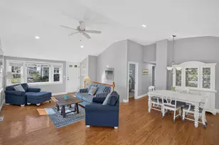 314 Maravista Ave, Falmouth, MA 02536 - Photo 9