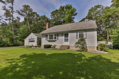 794 Putnam Avenue, Barnstable, MA 02635 - Photo 1