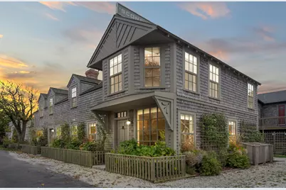 25 Broadway, Nantucket, MA 02564 - Photo 1