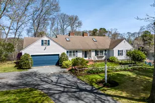 42 Medinah Dr, Yarmouth, MA 02675 - Photo 1