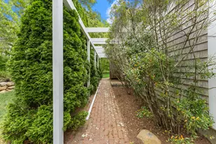 5 Bayes Hill Cir, Oak Bluffs, MA 02557 - Photo 43