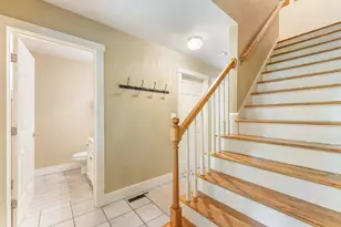 5 Bayes Hill Cir, Oak Bluffs, MA 02557 - Photo 13