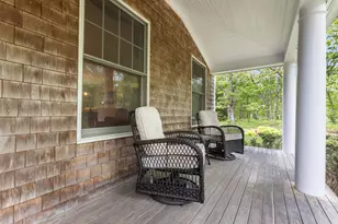 5 Bayes Hill Cir, Oak Bluffs, MA 02557 - Photo 3