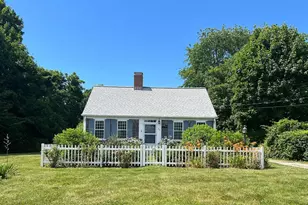 170 Lakeview Ave, Falmouth, MA 02540 - Photo 1