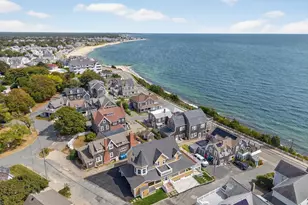 91 Fairmount Ave, Falmouth, MA 02540 - Photo 1