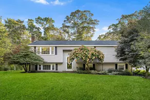 9 Bramble Bush Dr, Sandwich, MA 02563 - Photo 1