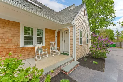 176 Palmer Avenue #APT 2, Falmouth, MA 02540 - Photo 1