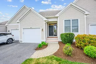 142 Leisure Green Dr, Mashpee, MA 02649 - Photo 1