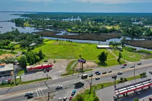 7437 Hwy 77, Southport, FL 32409 - Photo 1