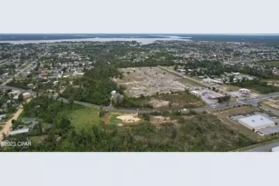 1534 E Highway 390, Lynn Haven, FL 32444 - Photo 5