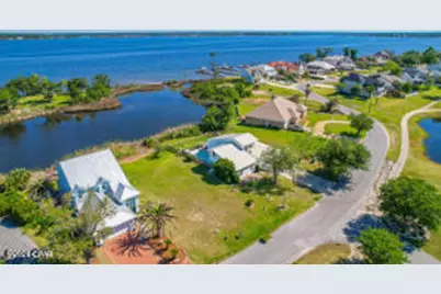 1914 Country Club, Lynn Haven, FL 32444 - Photo 5