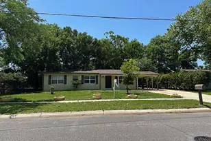 211 Annabelle Dr, Mary Esther, FL 32569 - Photo 3