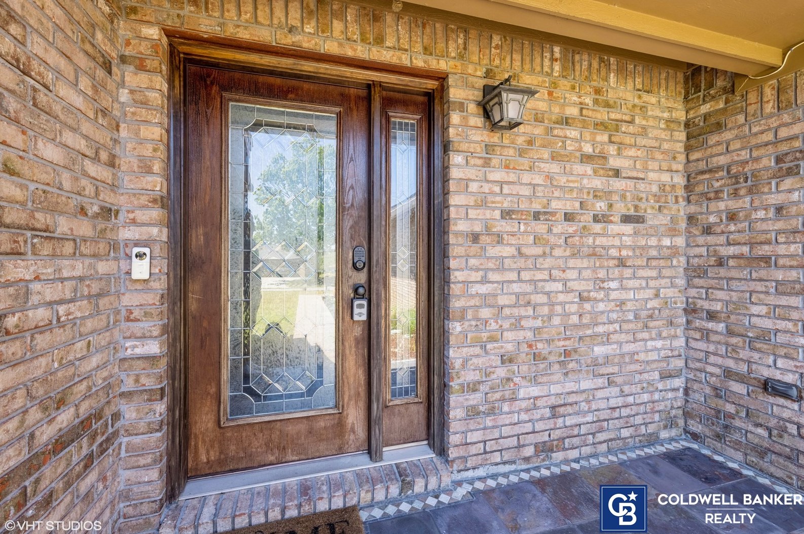 7711 Shadow Bay Dr, Panama City FL 32404-2524 exterior