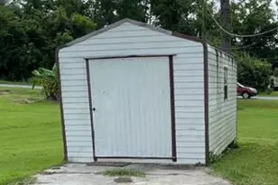 2994 Madison St, Marianna, FL 32446 - Photo 15