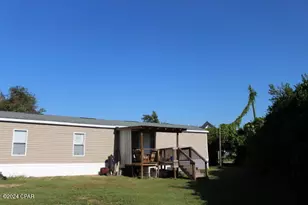 15953 Chipola St, Altha, FL 32421 - Photo 9