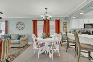 7813 N Lagoon Dr, Panama City Beach, FL 32408 - Photo 9