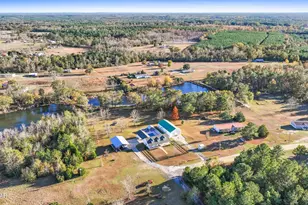 1528 Hilltop Dr, Bonifay, FL 32425 - Photo 85