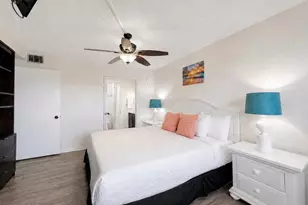 8743 Thomas Dr, Panama City Beach, FL 32408 - Photo 9