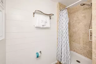 8743 Thomas Dr, Panama City Beach, FL 32408 - Photo 15